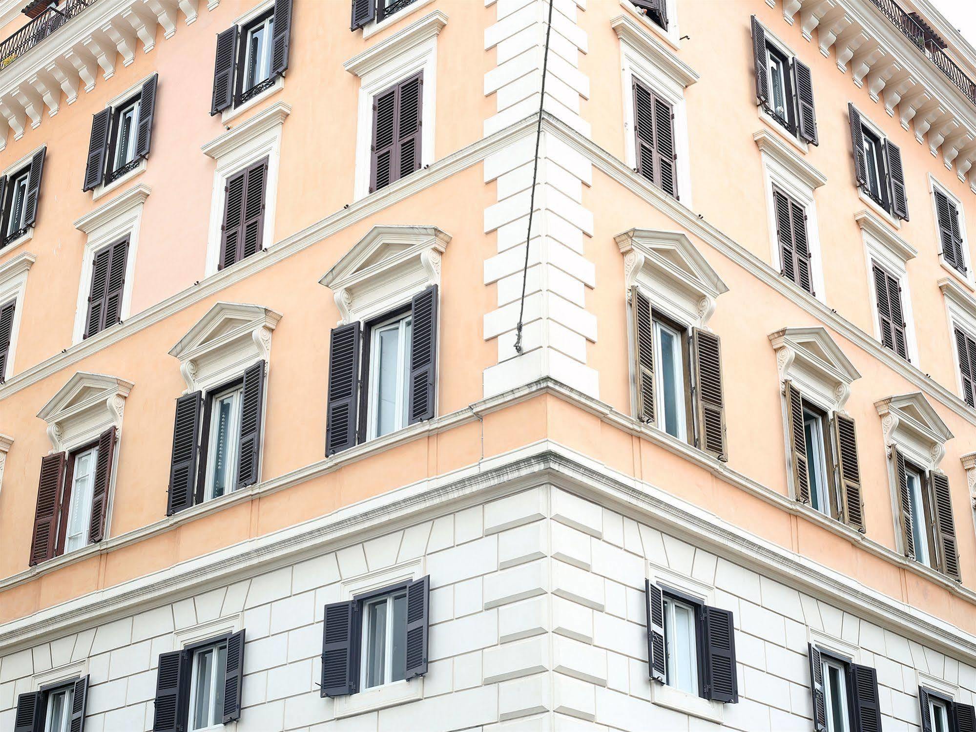Piccolo Di Piazza Di Spagna 2* Rom